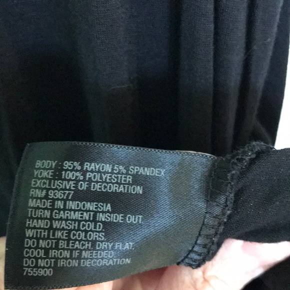 Women’s Sleeveless Top - Picture 5 of 5